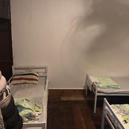 Vernice Backpacker Hostel Вьентьян Экстерьер фото
