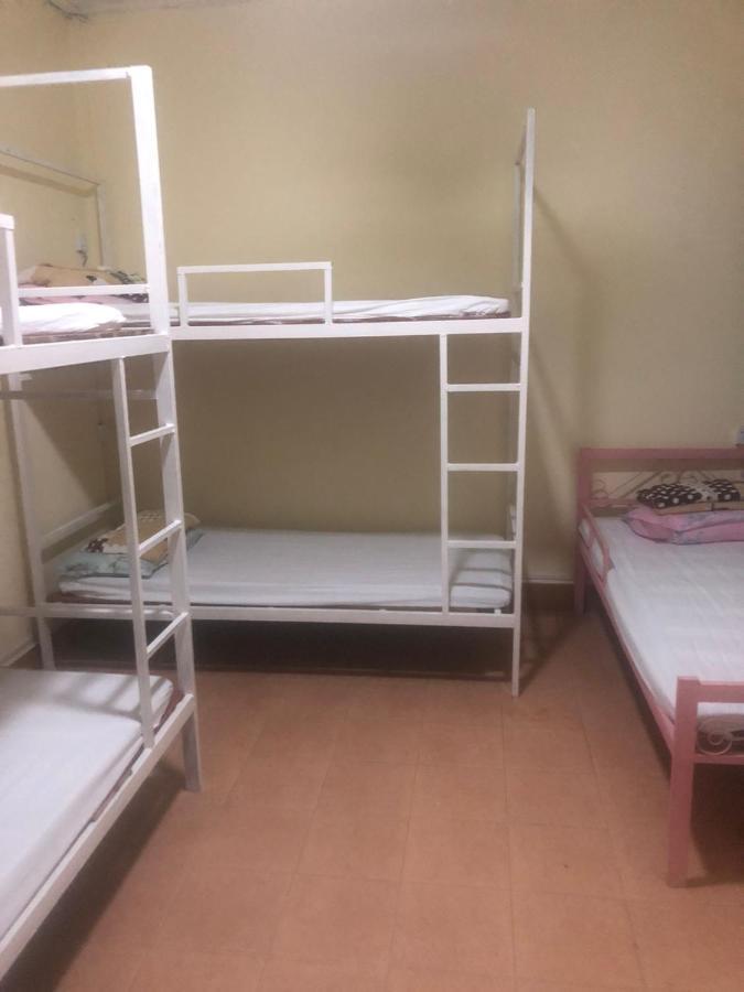 Vernice Backpacker Hostel Вьентьян Экстерьер фото